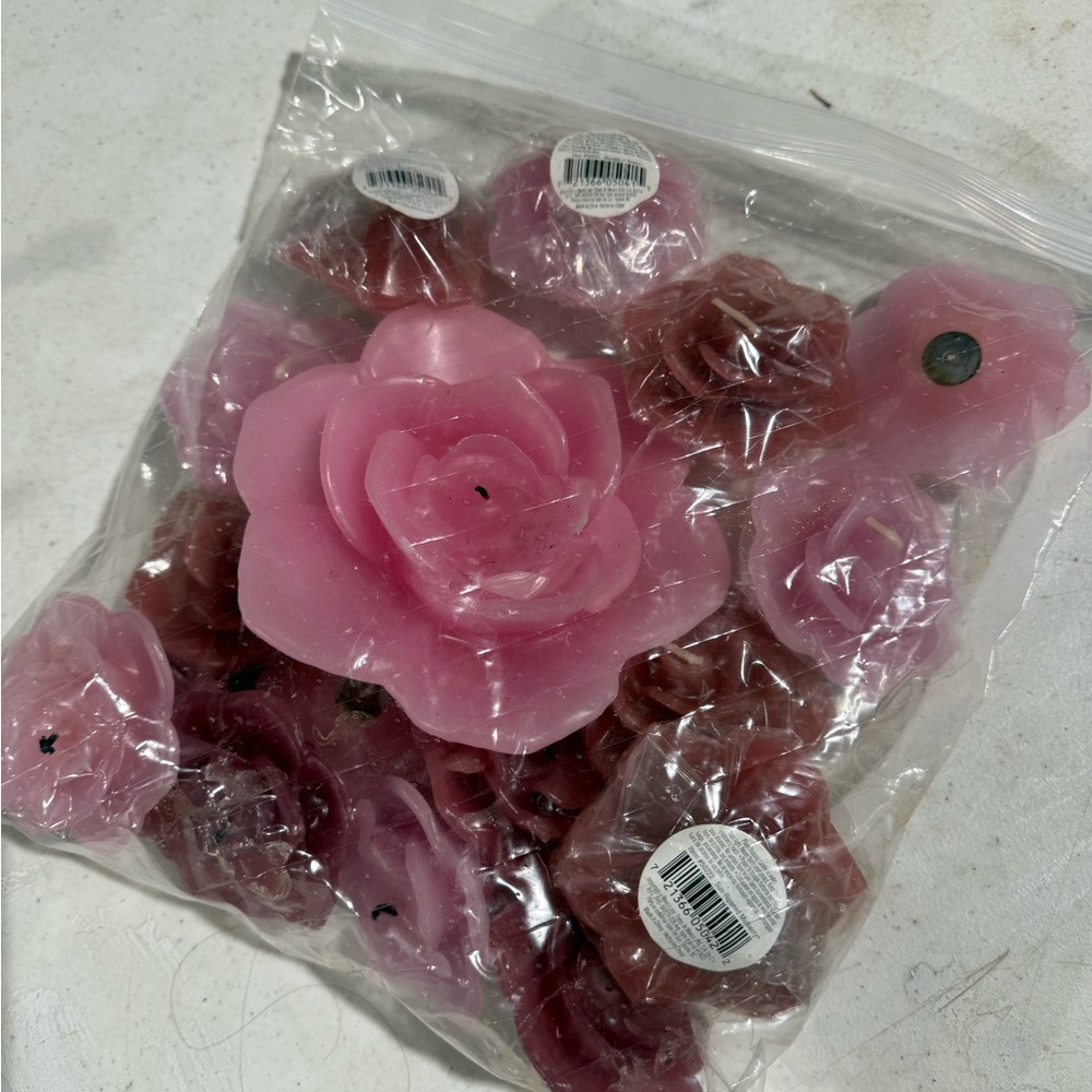 Pink Rose-Shaped Floating Candles